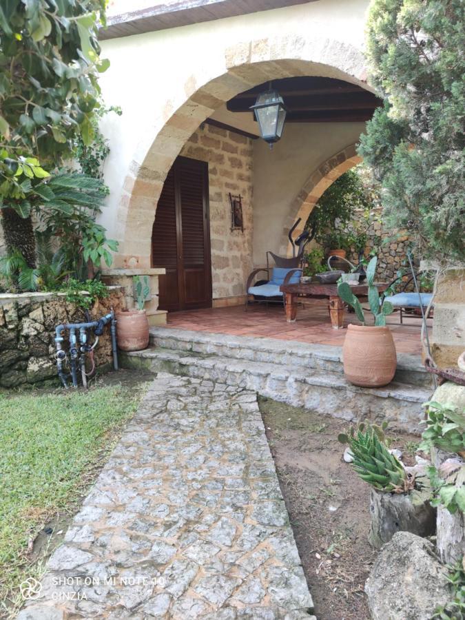 Casolare Giummari Bed & Breakfast Carini Exterior photo