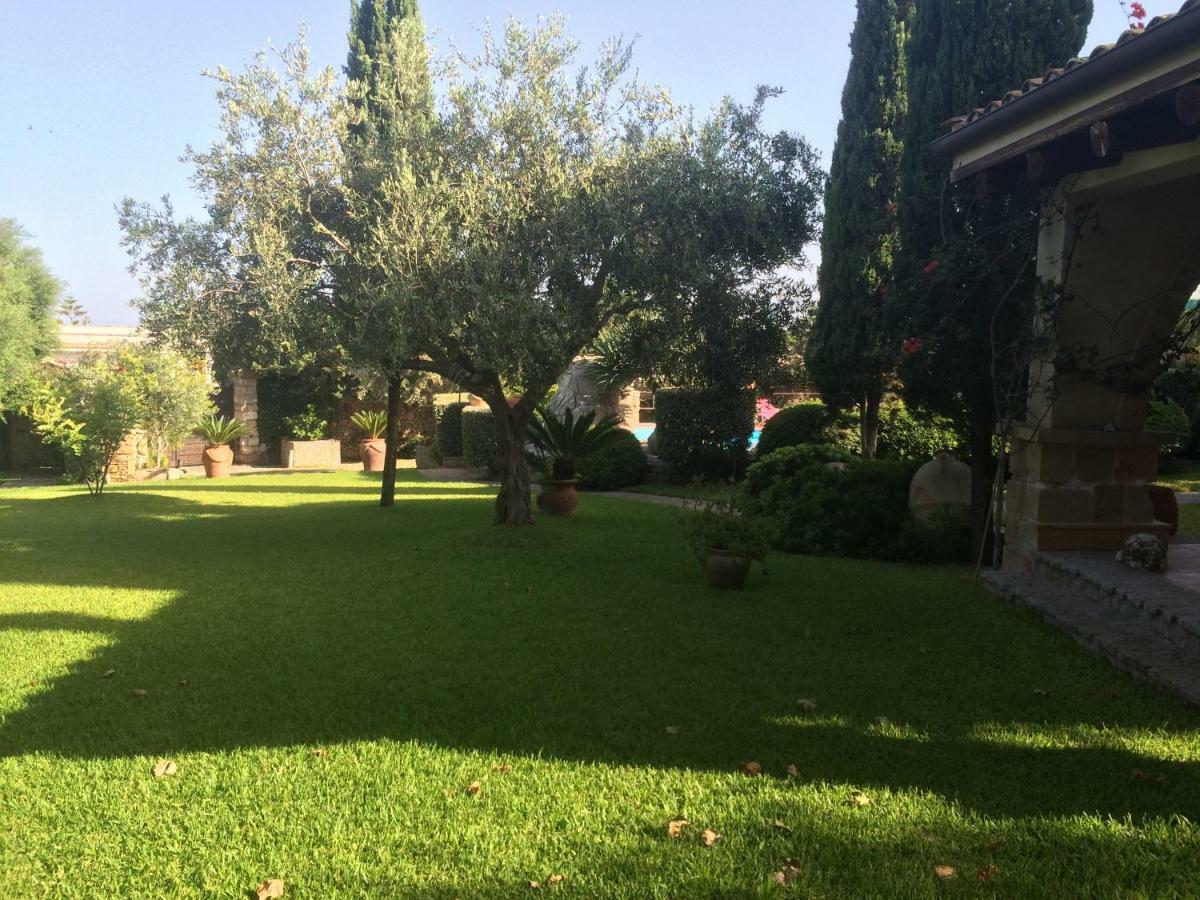 Casolare Giummari Bed & Breakfast Carini Exterior photo