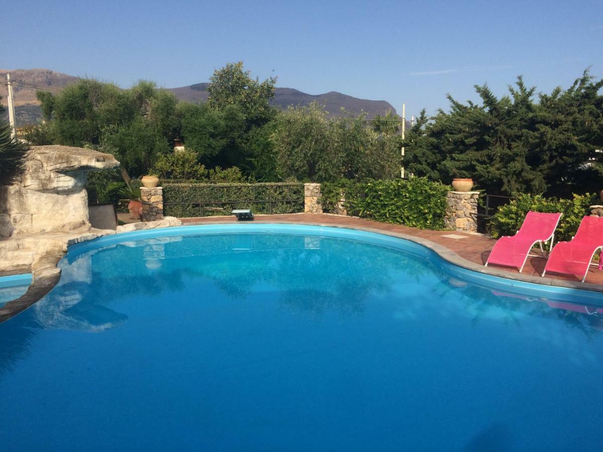 Casolare Giummari Bed & Breakfast Carini Exterior photo
